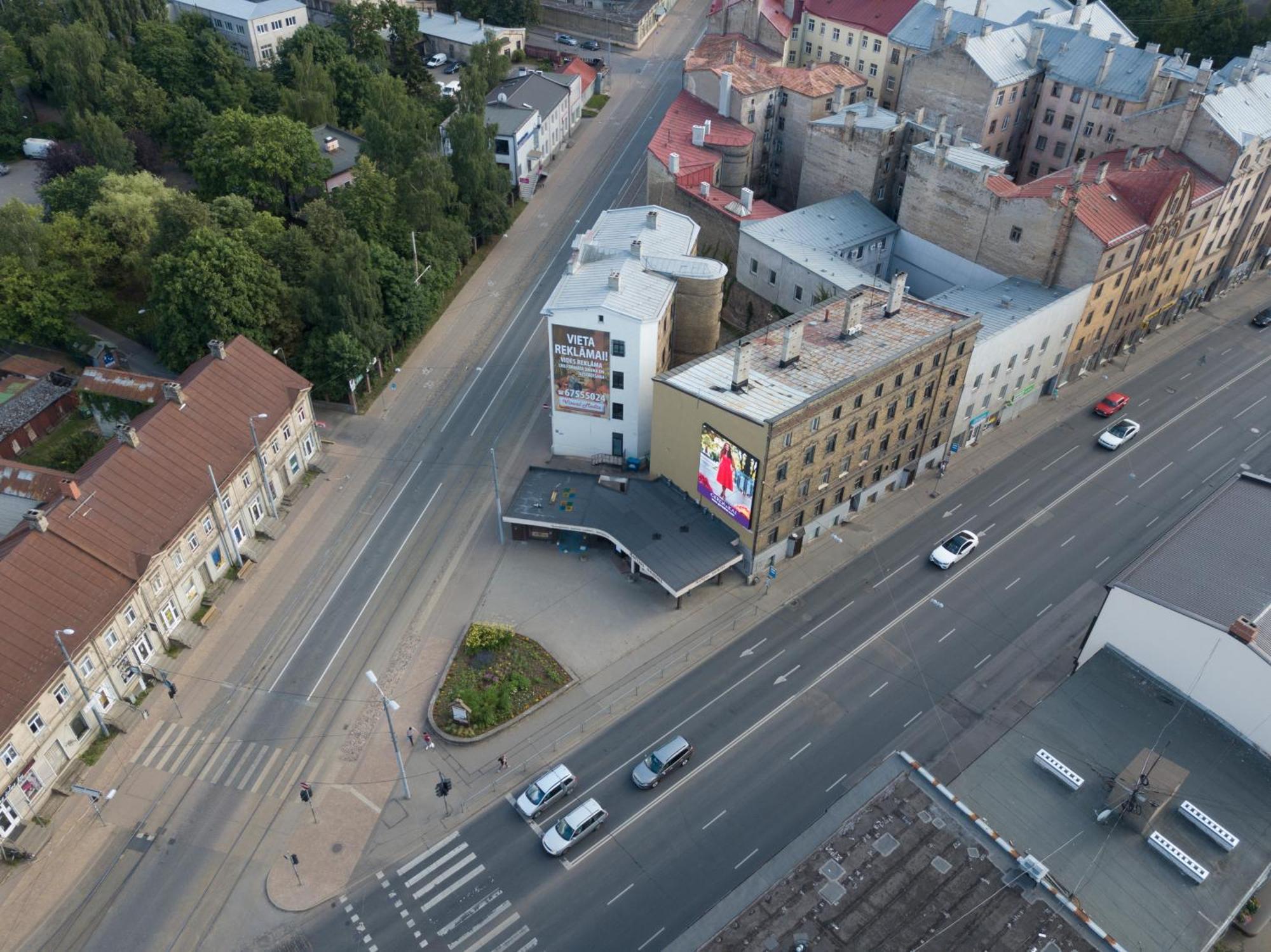 里加公寓式酒店 外观 照片 Aerial view of the square