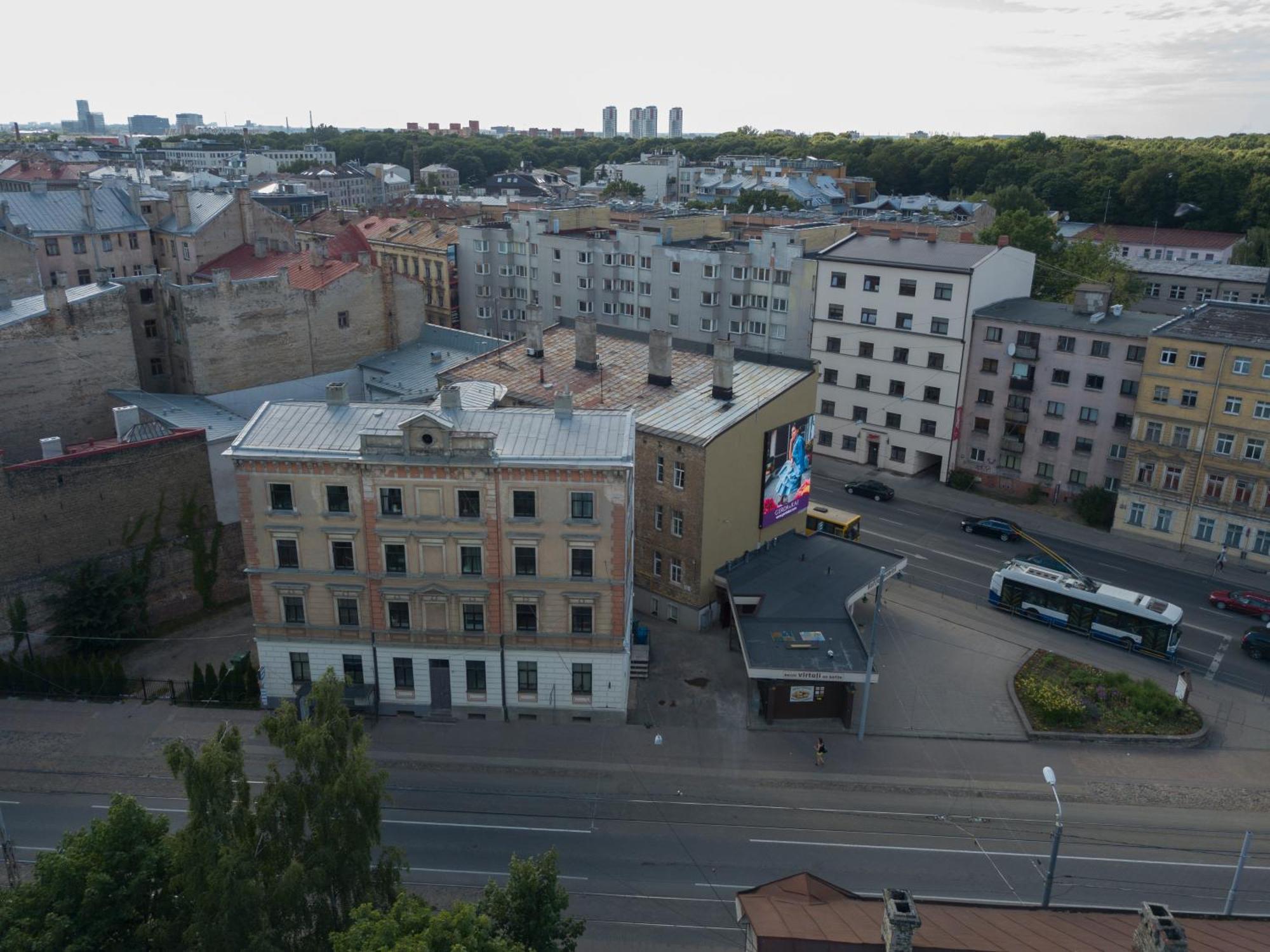 里加公寓式酒店 外观 照片 Embassy of Azerbaijan in Vilnius