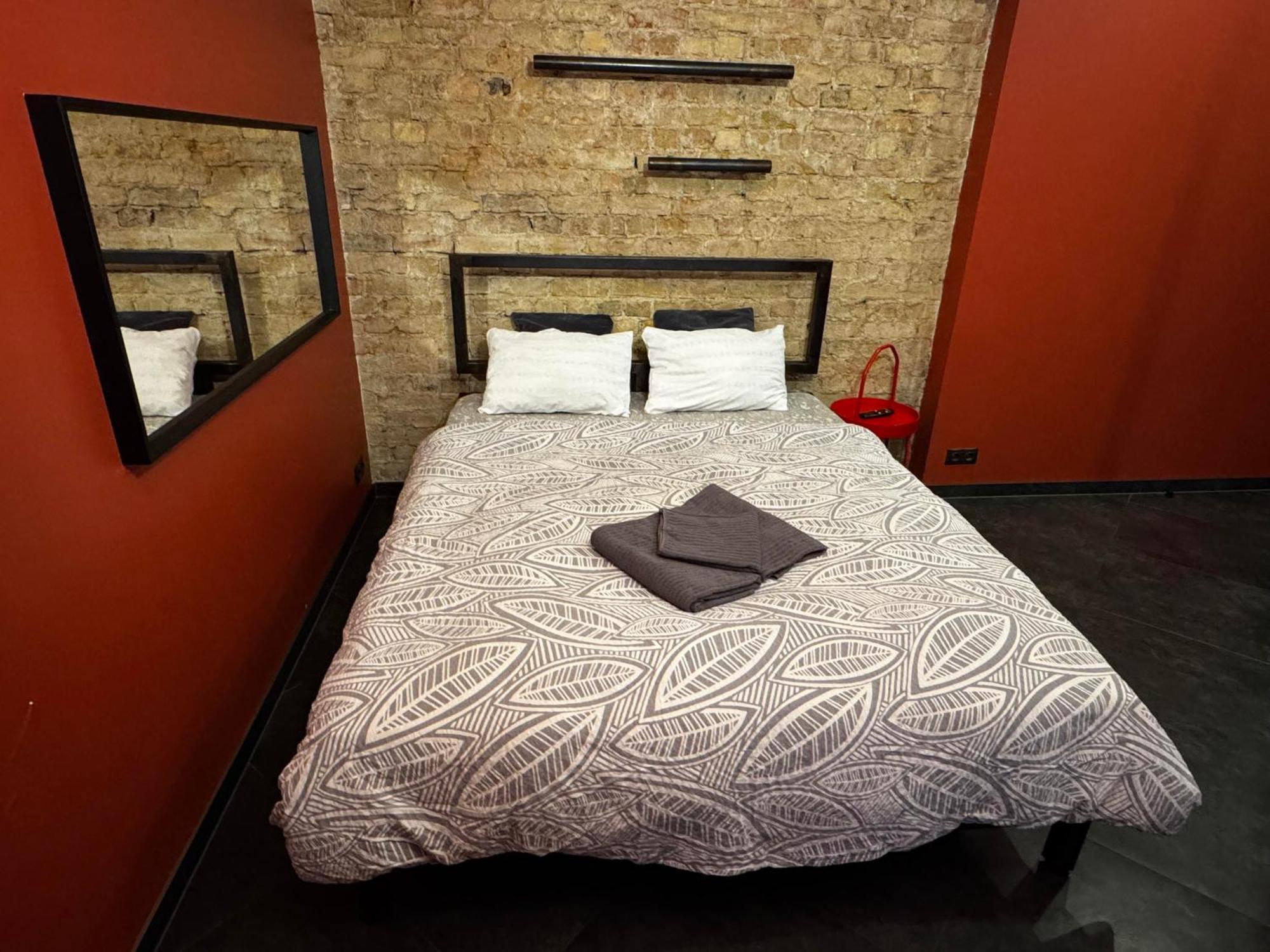 里加公寓式酒店 外观 照片 A room at the 2016 edition of the event
