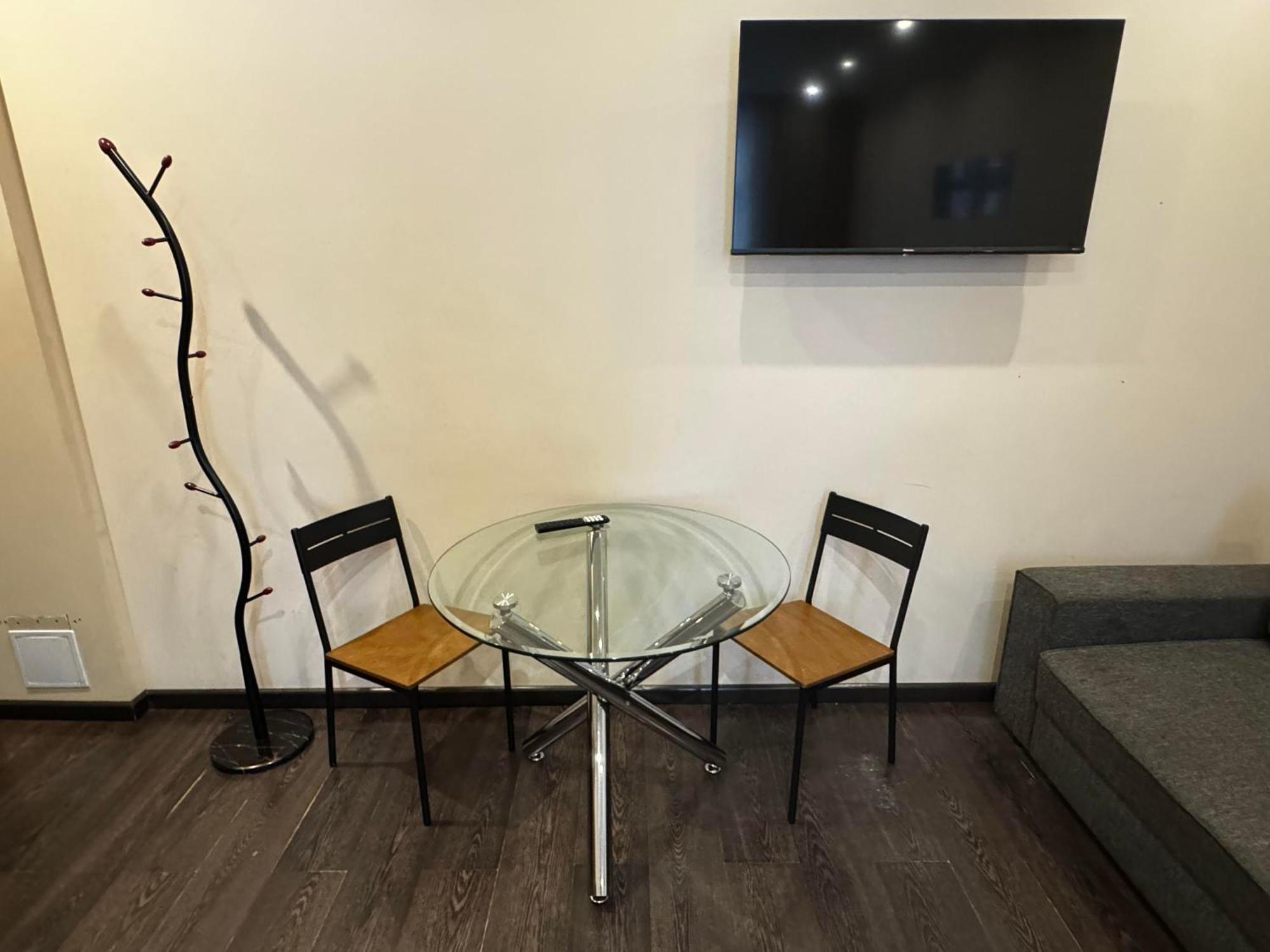 里加公寓式酒店 外观 照片 A coat rack
